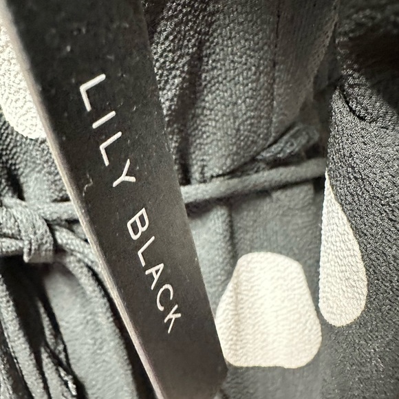 Lily Black Polka Dot Wrap Dress L FREE SHIP - Picture 4 of 6